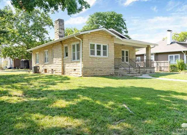Property at 224 S Madison St, Junction City, KS 66441, 3 beds, 3 baths