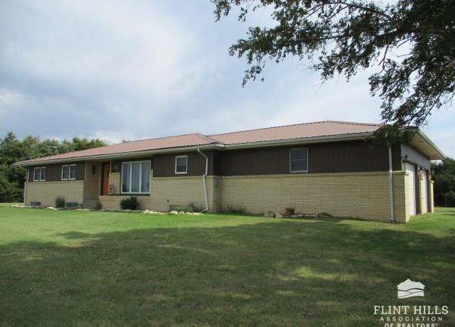 Property at 1819 S 2800 Rd, Herington, KS 67449, 3 beds, 2 baths