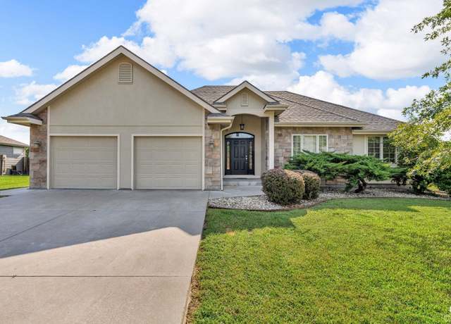 Property at 4105 Eagle Valley Dr, Manhattan, KS 66502, 6 beds, 3 baths