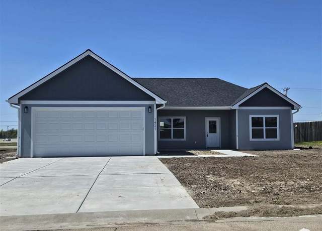 Property at 1421 Gehrke Ct, Herington, KS 67449, 3 beds, 2 baths