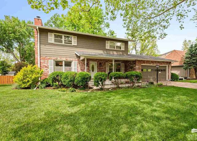 Property at 2846 Oregon Ln, Manhattan, KS 66502, 4 beds, 2.5 baths