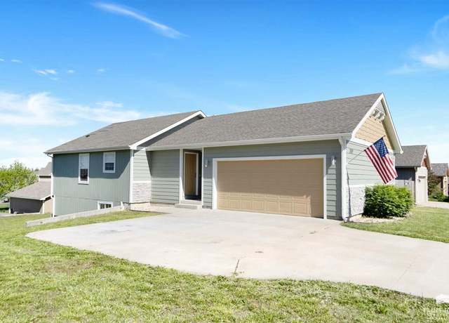 Property at 2120 Deer Trail Trl, Junction City, KS 66441, 4 beds, 2 baths