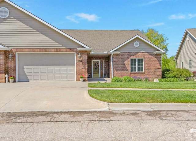 Property at 1040 Brianna Ct, Manhattan, KS 66503, 4 beds, 3 baths