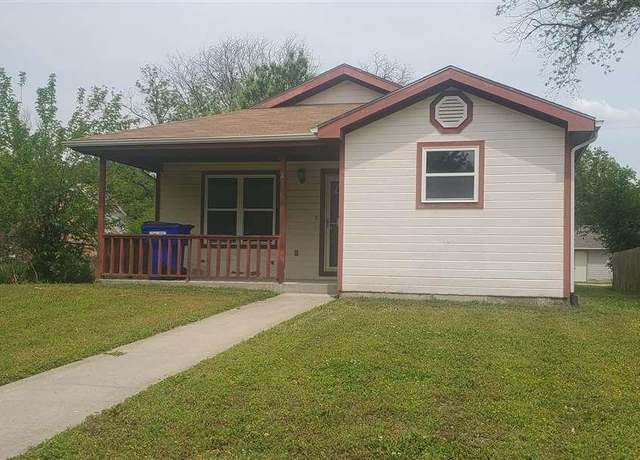 Property at 216 W 2nd St, Junction City, KS 66441, 3 beds, 2 baths