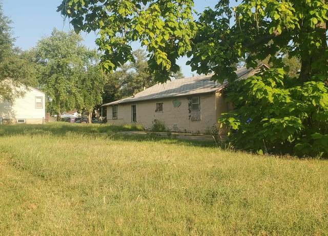 Property at 602 S Webster St, Junction City, KS 66441
