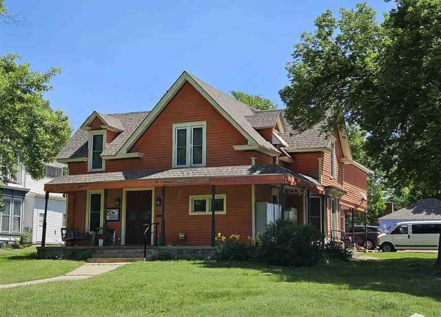 Property at 803 N Cedar St, Abilene, KS 67410, 4 beds, 3 baths