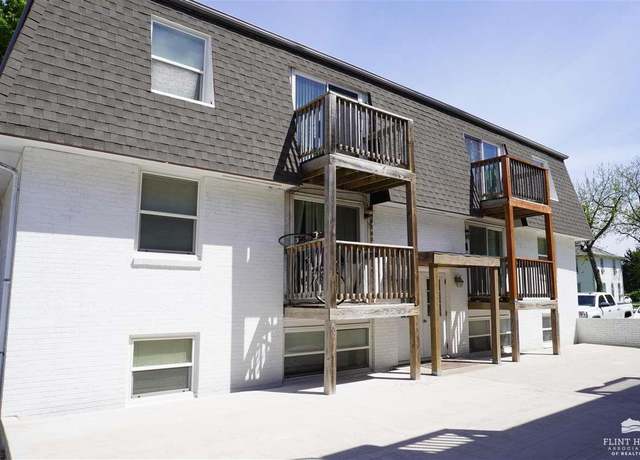 Property at 1210 Vattier St, Manhattan, KS 66502, 12 beds, 12 baths