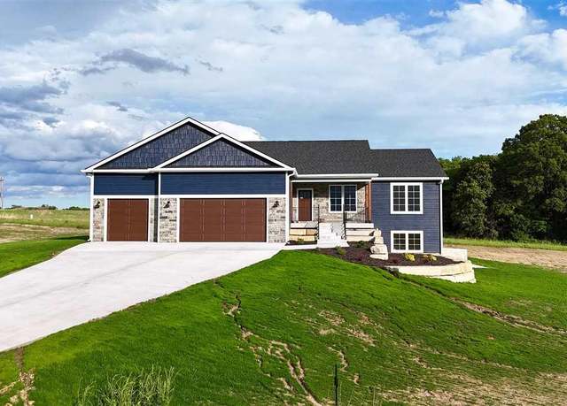 Property at 14226 Prairie West, Wamego, KS 66547, 5 beds, 3 baths
