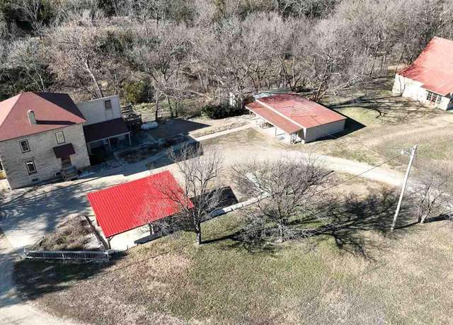 Property at 7100 Tuttle Creek Blvd, Manhattan, KS 66503, 3 beds, 3 baths