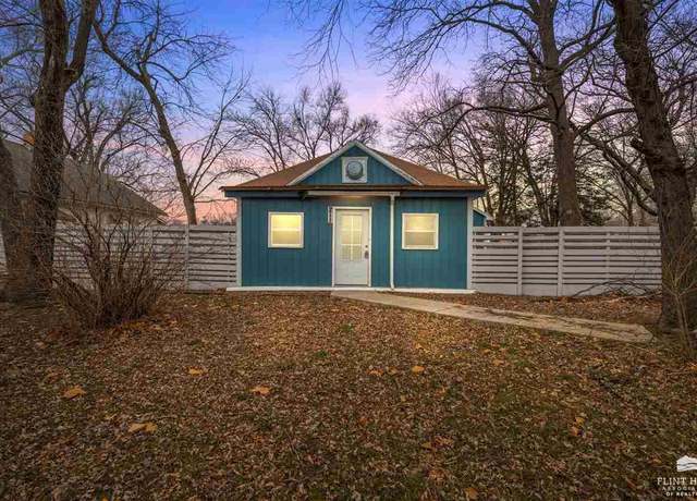 Property at 211 12th St, Ogden, KS 66517, 2 beds, 2 baths