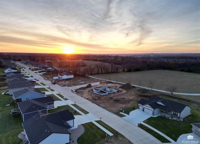 Property at 8586 William Dr. Dr, Manhattan, KS 66502