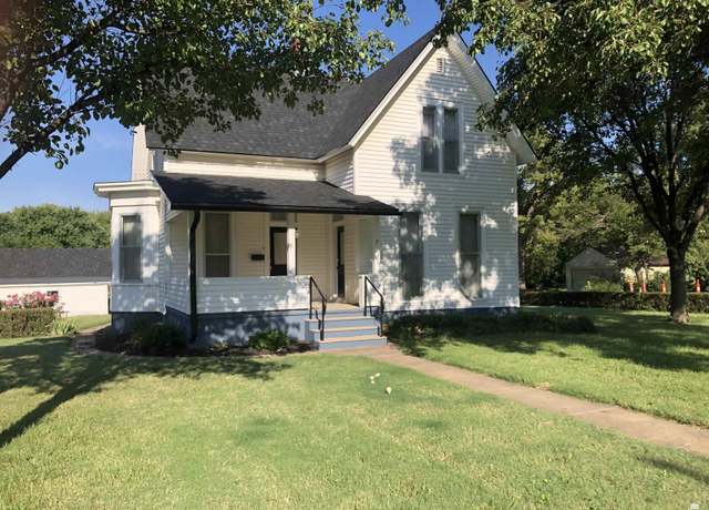 Property at 710 N Cedar St, Abilene, KS 67410, 3 beds, 2 baths