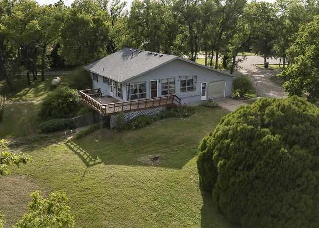 Property at 15748 Clary Cir, Wamego, KS 66547, 2 beds, 2 baths