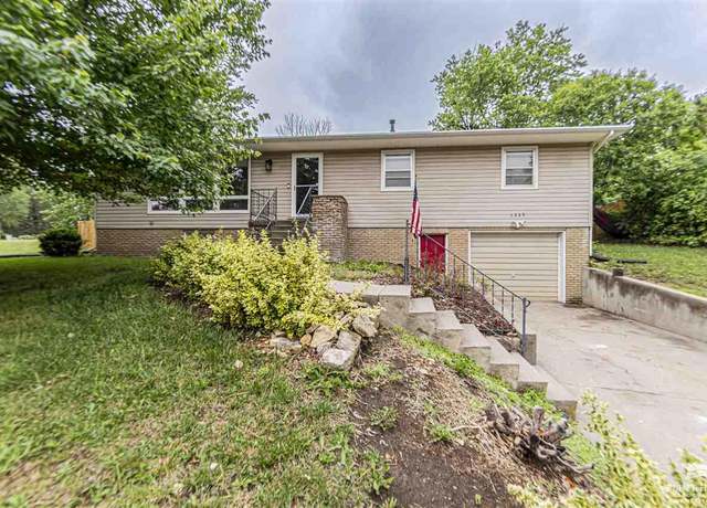Property at 1325 Goodin Dr, Clay Center, KS 67432, 4 beds, 2 baths