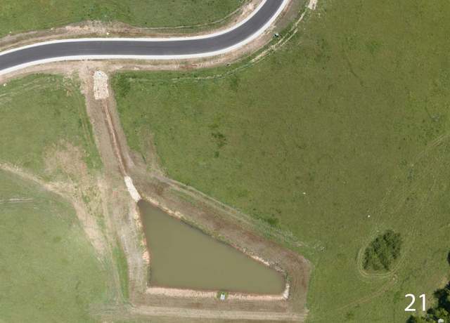 Property at 14362 Prairie Trail Dr Trl, Wamego, KS 66547