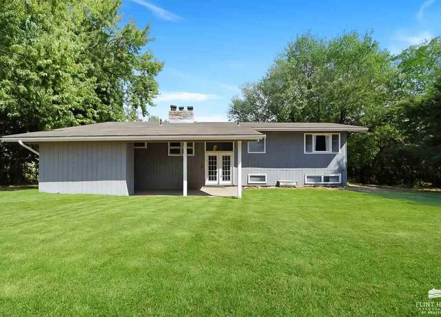 Property at 9306 Blue Ridge Rd, Manhattan, KS 66503, 4 beds, 2 baths