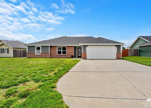 Property at 2609 Brookpointe Cir, Manhattan, KS 66502, 3 beds, 2 baths