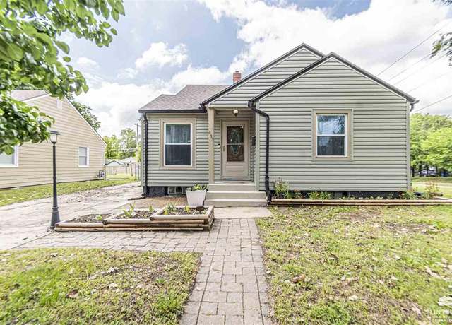 Property at 433 W Vine St, Junction City, KS 66441, 2 beds, 1 bath