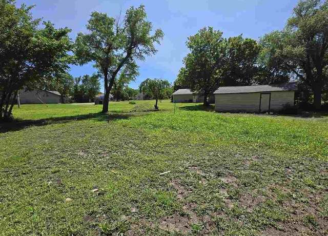 Property at 15 N 10th St, Herington, KS 67449