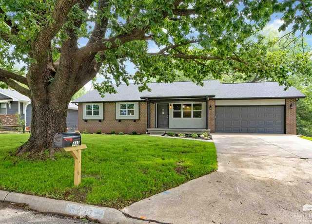 Property at 433 Warner Park Rd, Manhattan, KS 66503, 6 beds, 3 baths