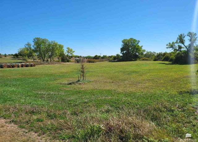 Property at 696 2441 Ln, Abilene, KS 67410