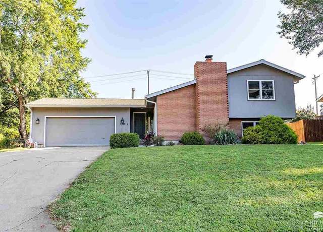 Property at 1710 2nd St, Wamego, KS 66547, 5 beds, 2 baths