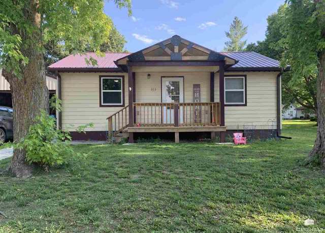 Property at 313 E 2nd St Unit 313 E. 2nd St, Chapman, KS 67431, 3 beds, 2 baths