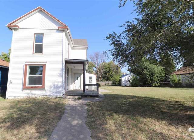 Property at 218-224 W 2nd St, Junction City, KS 66441, 3 beds, 2 baths
