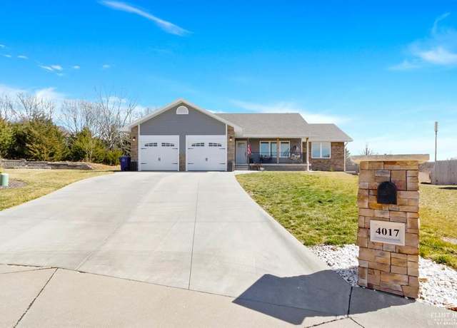 Property at 4017 Scenic Ct, Manhattan, KS 66503, 5 beds, 3 baths