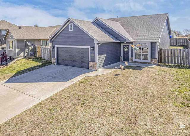 Property at 2313 Deer Trl, Junction City, KS 66441, 3 beds, 3 baths