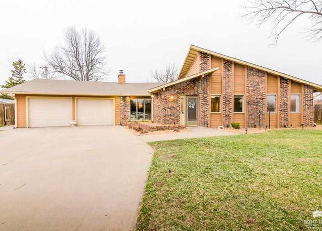 Property at 2048 Cornelia Ct, Manhattan, KS 66502, 4 beds, 2.5 baths