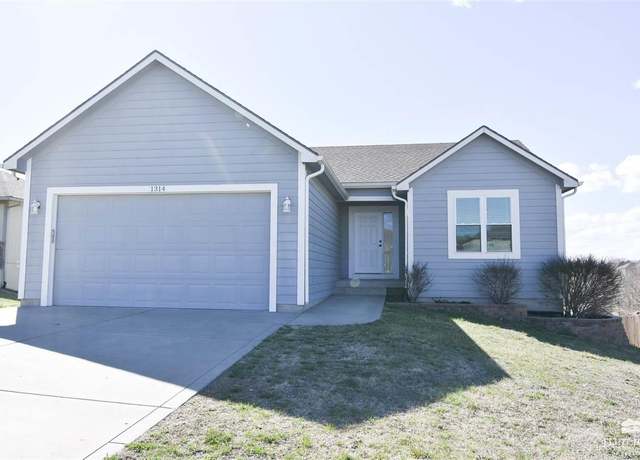 Property at 1314 Meadowbrooke Ln, Junction City, KS 66441, 4 beds, 3 baths