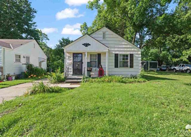 Property at 719 W 4th Street St, Junction City, KS 66441, 2 beds, 1 bath