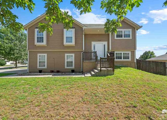 Property at 2703 Valley Dr, Junction City, KS 66441, 3 beds, 2 baths