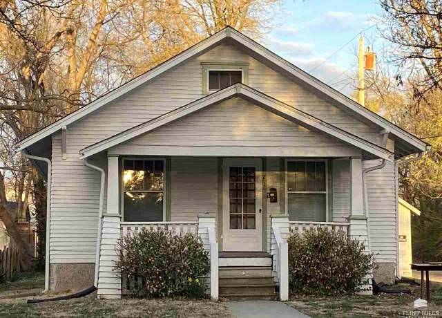 Property at 212 S Manhattan Ave, Manhattan, KS 66502, 3 beds, 2 baths