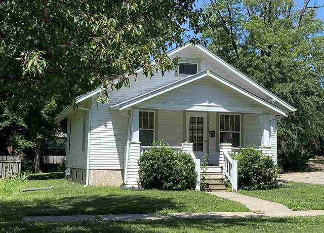 Property at 212 S Manhattan Ave, Manhattan, KS 66502, 3 beds, 2 baths