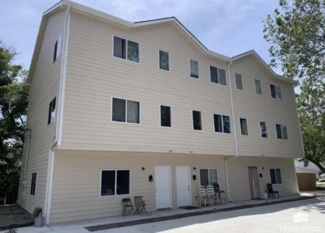 Property at 903 Sunset Ave, Manhattan, KS 66502, 12 beds, 14 baths