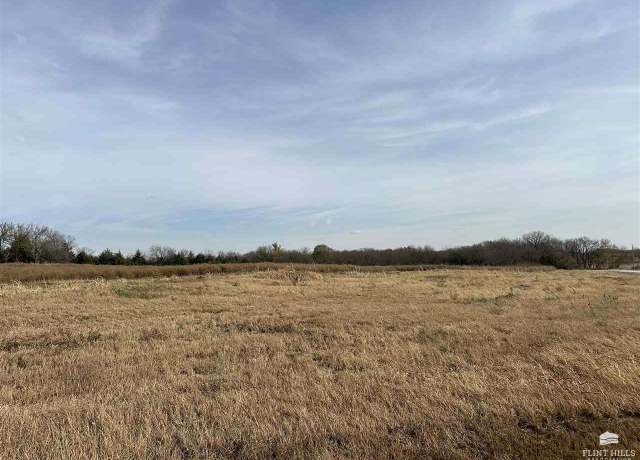 Property at 11833 Kanon Ridge Ln, St. George, KS 66535