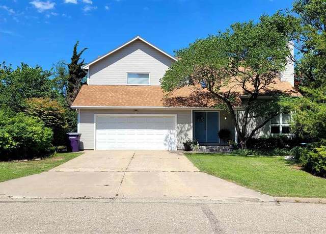 Property at 2020 Rockhill Cir, Manhattan, KS 66502, 3 beds, 3.5 baths