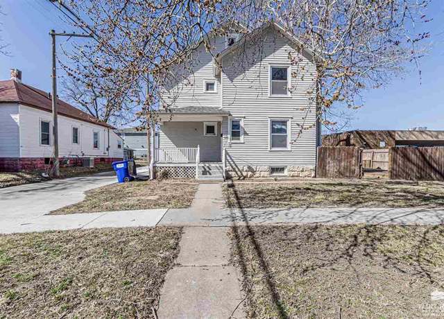 Property at 518 N Madison St, Junction City, KS 66441, 4 beds, 1.5 baths