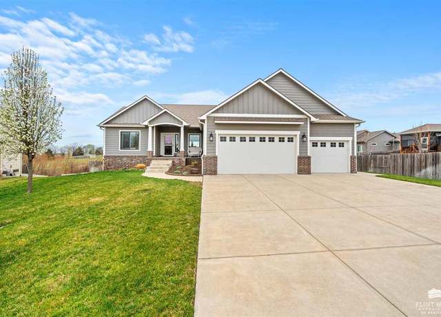 Property at 4062 Courtney Cir Cir, Manhattan, KS 66502, 5 beds, 3 baths