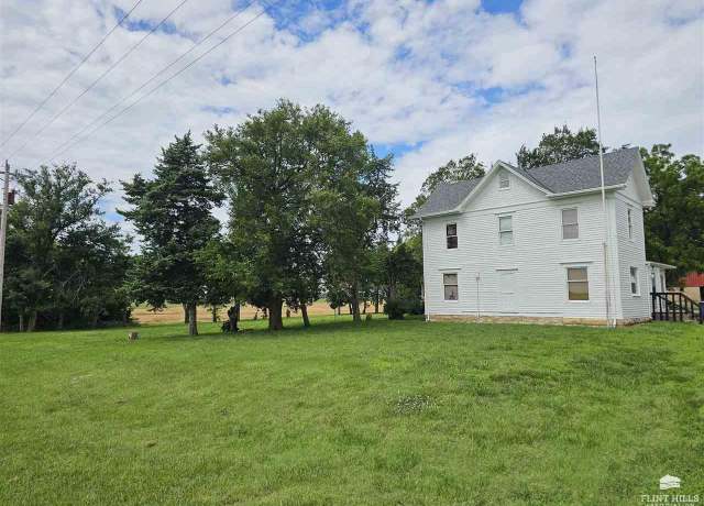 Property at 3225 Trail Rd, Chapman, KS 67431, 3 beds, 1 bath