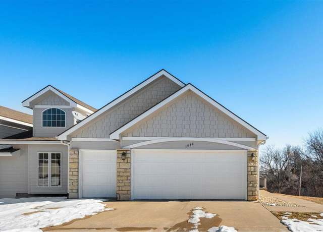 Property at 0000 Mulligan Pl, Manhattan, KS 66502, 15 beds, 13 baths