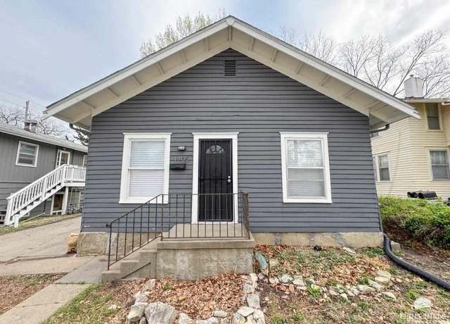 Property at 1105 Kearney St, Manhattan, KS 66502, 2 beds, 1 bath