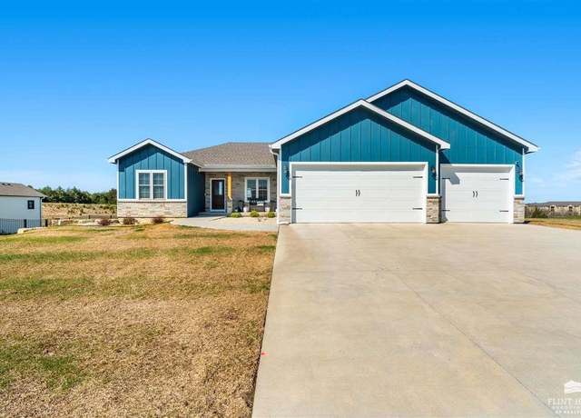 Property at 504 Ledgestone Ridge CT Ct, Manhattan, KS 66503, 6 beds, 3 baths