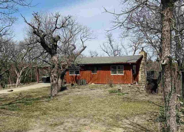 Property at 7002 Summit Ridge Dr, Manhattan, KS 66503, 2 beds, 2 baths