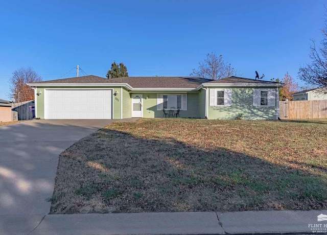 Property at 501 Clydesdale Dr, Ogden, KS 66517, 3 beds, 2 baths