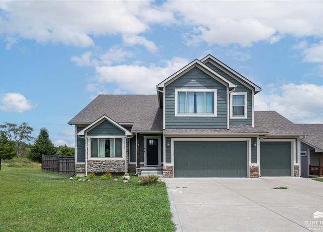 Property at 1643 Lariat Ln, Junction City, KS 66441, 4 beds, 3 baths