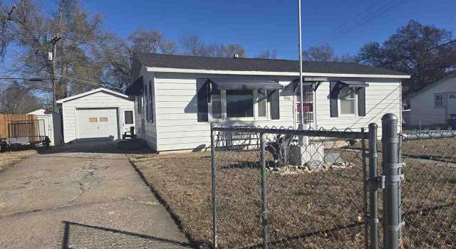 Photo of 1106 W 17th St, Junction City, KS 66441