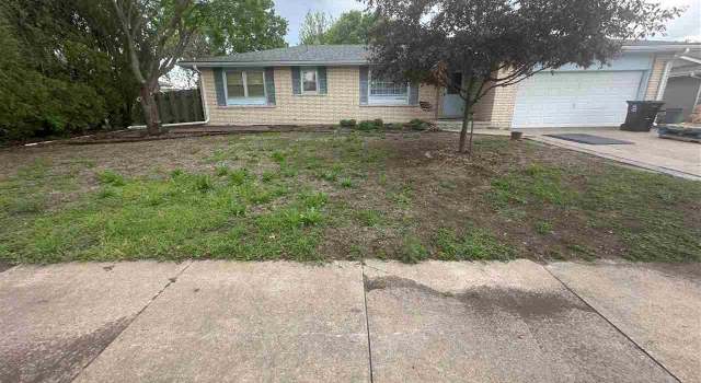 Photo of 2362 Montclair Dr, Salina, KS 67401